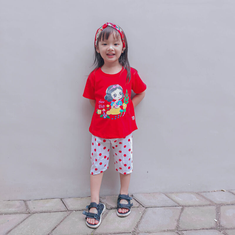 Setelan Karakter Cewek Snow White