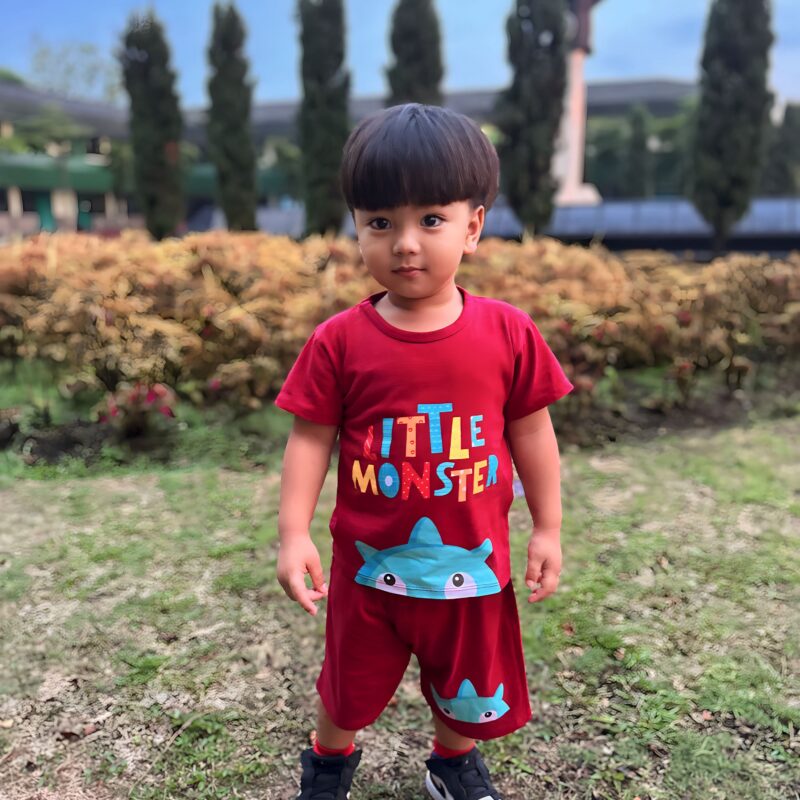 Setelan Little Monster