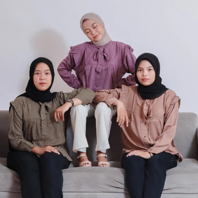 Atasan Kayana Blouse